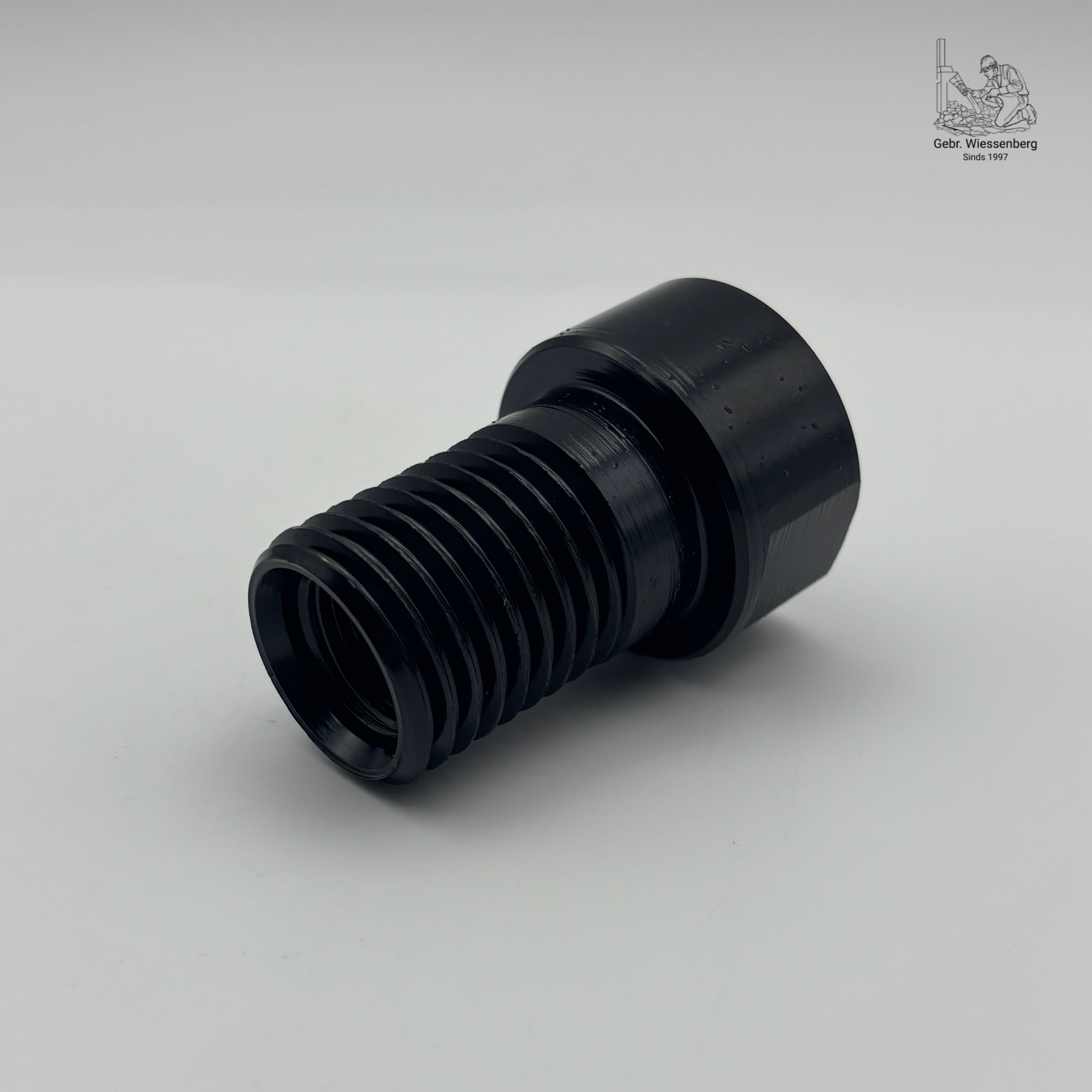 adapter voor carat. van M22 naar 1-1/4. verlengstuk diamantboor machine. dikwandig verlangstuk